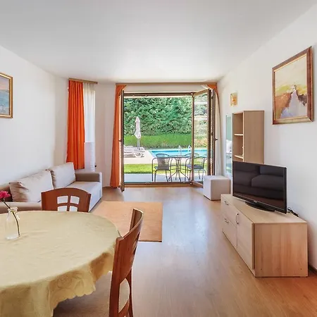 Via Pontica 123 Guest * 索佐波尔