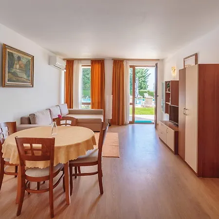 Via Pontica 123 Guest شقة