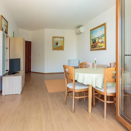 Via Pontica 123 Guest * سوزوبول